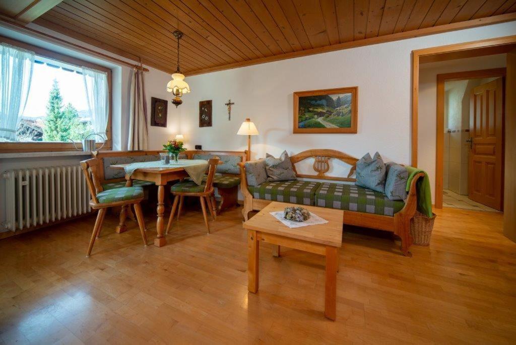 Haus Rosenbaechle Apartment Бад Хинделанг Екстериор снимка
