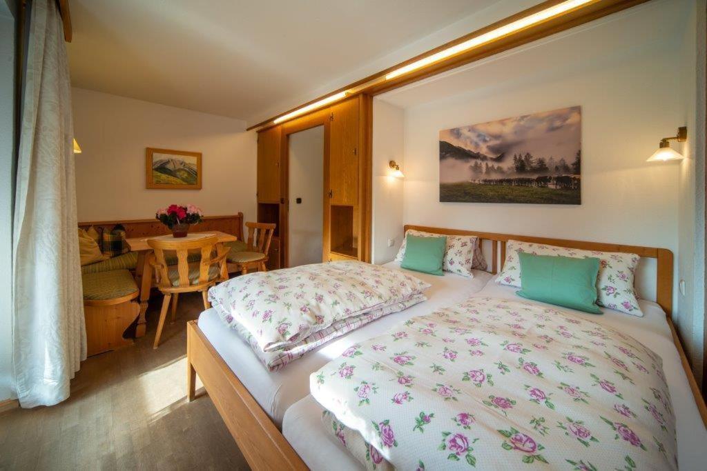 Haus Rosenbaechle Apartment Бад Хинделанг Екстериор снимка